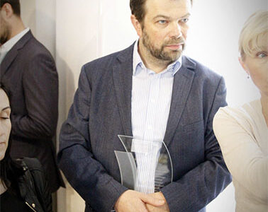 2015