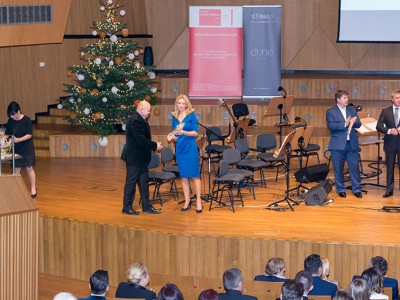 2015