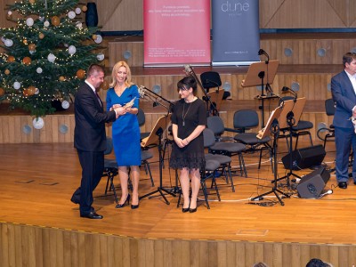 2015