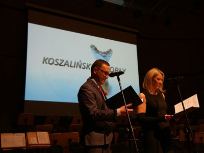 2016