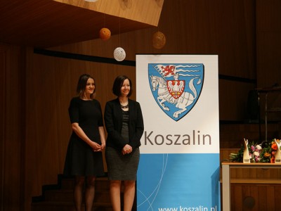 2016