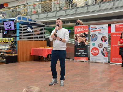 2016