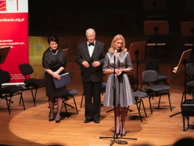 2016