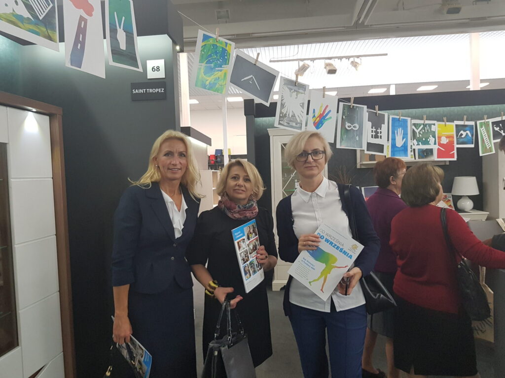 Inauguracja kolejnej edycji pomocy stypendialnej dla młodzieży udzielanej przez Fundację AMF „Nasza Droga”
