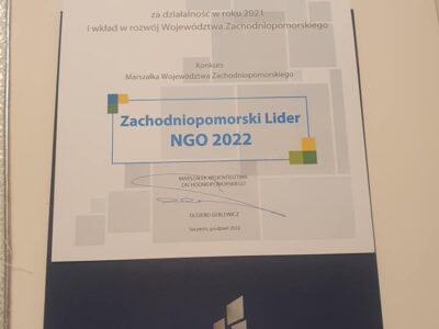 2022